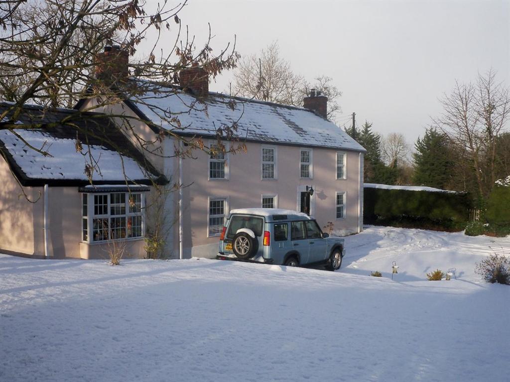 Lisnafillan Lodge Ballymena Buitenkant foto